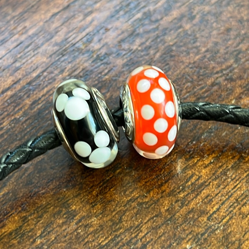 Disney Pandora murano charms